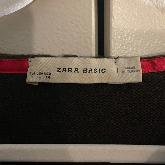 Zara Basic Hoodie Sweater in Dark Brown and Red - Picture 10 of 10